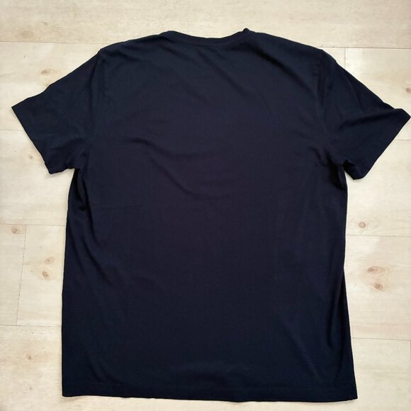 Lacoste Men's Navy-Blue Pima Cotton V-Neck T-Shirt Size 7 (2XL) (NWOT) - Picture 5 of 5
